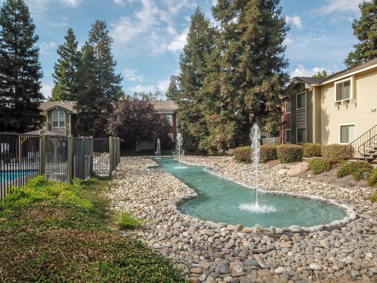Village Landing - Sample Image of Merced, CA Short Term Housing